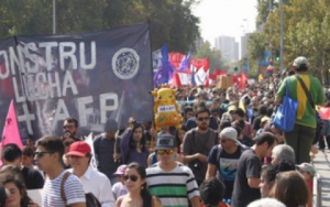 Chilenos querem desprivatizar a Previdência Social