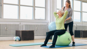Pilates ajuda idoso a ter autonomia