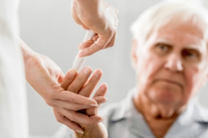 Diabetes em idosos requer cuidados redobrados