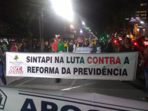 SINTAPI-CUT participa de protestos contra corte na Educação