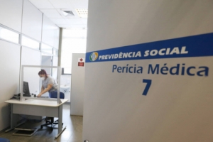 INSS retoma perícias e vai ligar para avisar segurado de reagendamento